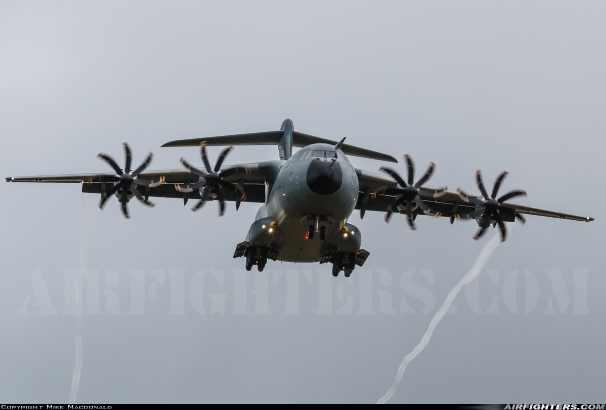 UK - Air Force Airbus Atlas C1 (A400M-180) ZM406 at Lossiemouth (LMO / EGQS), UK
