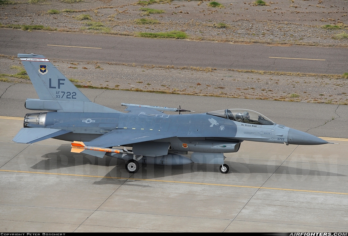 USA - Air Force General Dynamics F-16A Fighting Falcon 93-0722 at Glendale (Phoenix) - Luke AFB (LUF / KLUF), USA