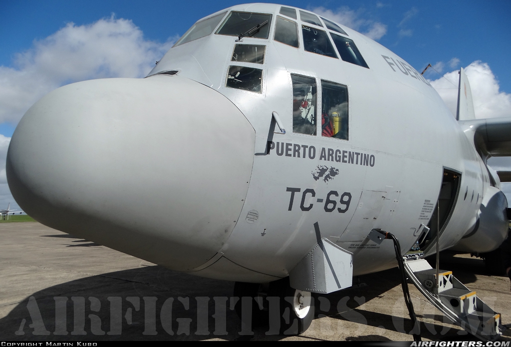 Argentina - Air Force Lockheed KC-130H Hercules (L-382) TC-69 at El Palomar (PAL / SADP), Argentina