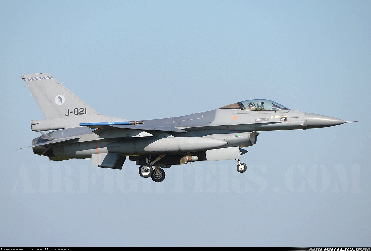Netherlands - Air Force General Dynamics F-16AM Fighting Falcon J-021 at Leeuwarden (LWR / EHLW), Netherlands