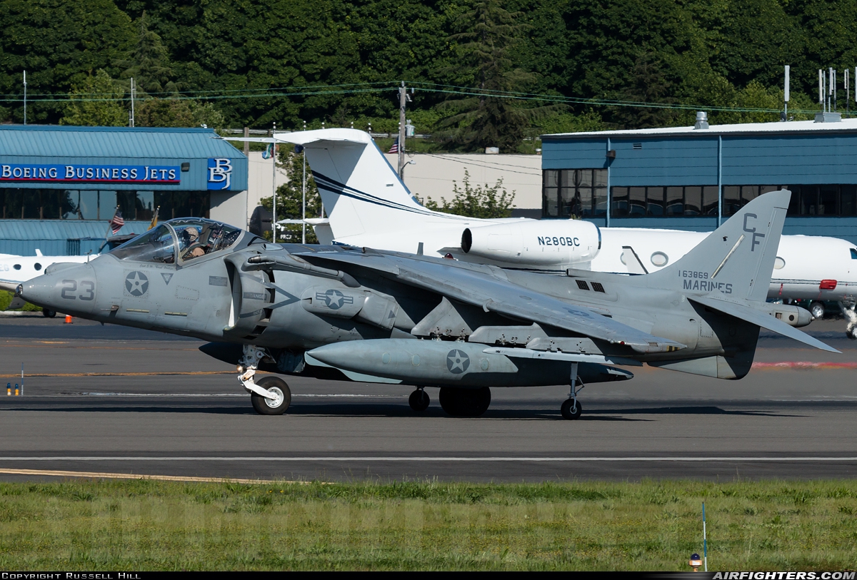 USA - Marines McDonnell Douglas AV-8B Harrier II 163869 at Seattle - Boeing Field / King County Int. (BFI / KBFI), USA