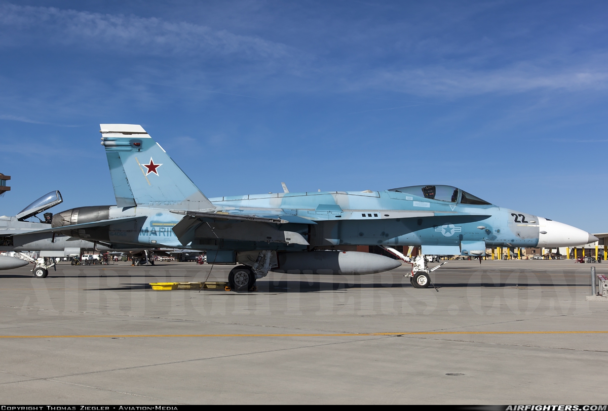 USA - Navy McDonnell Douglas F/A-18C Hornet 164066 at Fallon - Fallon NAS (NFL / KNFL), USA
