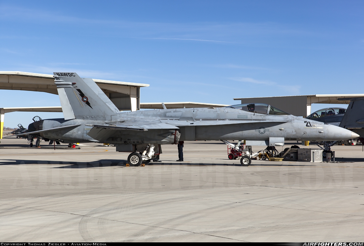 USA - Navy McDonnell Douglas F/A-18C Hornet 164030 at Fallon - Fallon NAS (NFL / KNFL), USA
