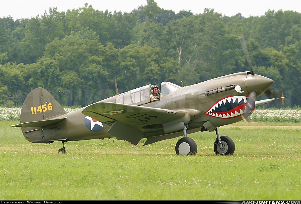 Private Curtiss P-40E Warhawk N740RB at Geneseo (D52), USA