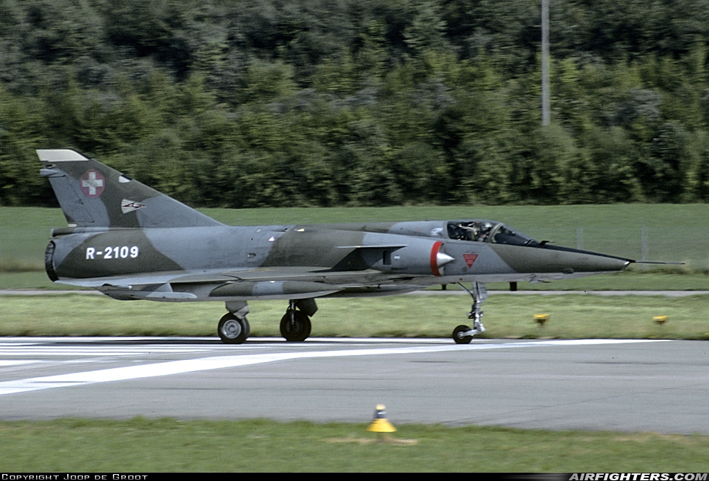Switzerland - Air Force Dassault Mirage IIIRS R-2109 at Dubendorf (LSMD), Switzerland