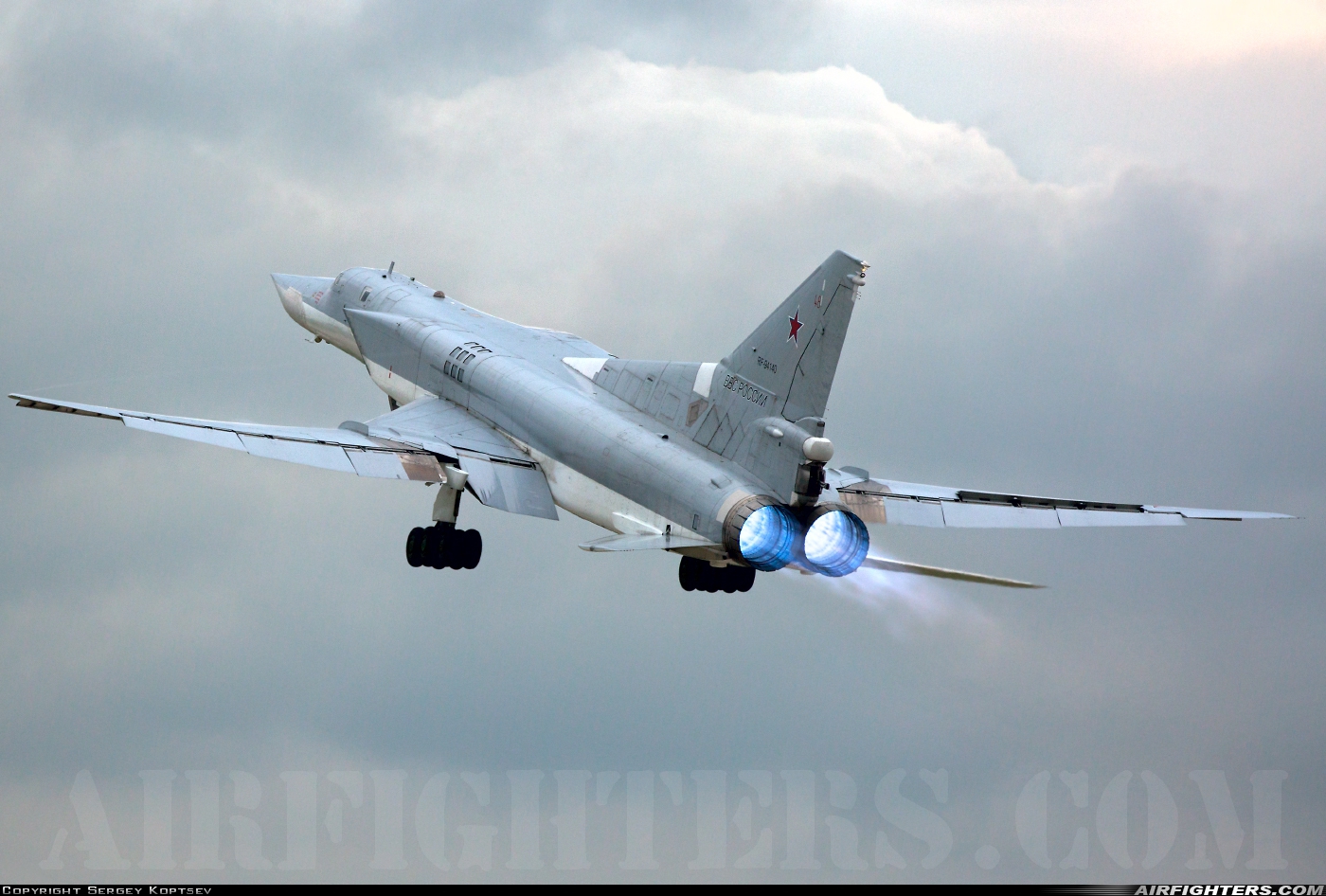 Russia - Air Force Tupolev Tu-22M-3 Backfire-C RF-94140 at Kubinka (UUMB), Russia