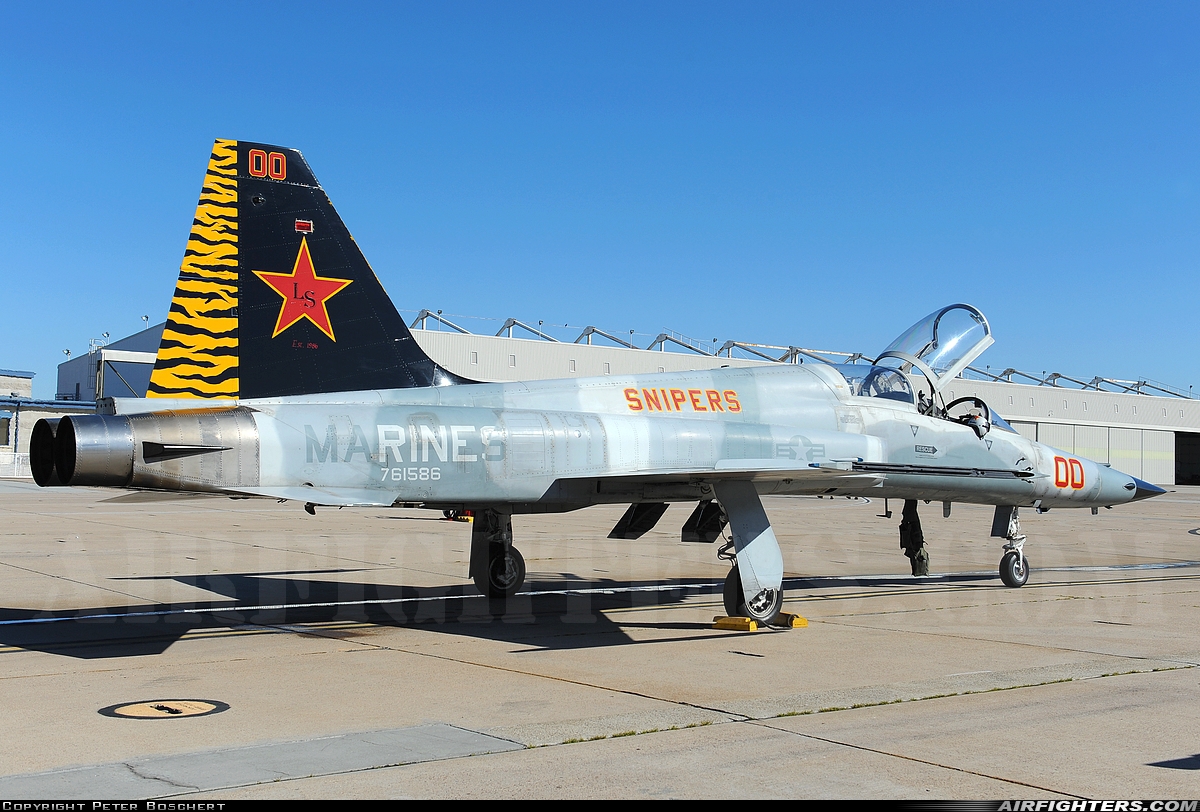 USA - Marines Northrop F-5F Tiger II 761586 at San Diego - Miramar MCAS (NAS) / Mitscher Field (NKX / KNKX), USA