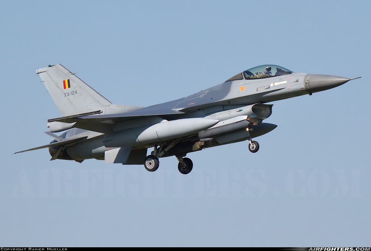 Belgium - Air Force General Dynamics F-16AM Fighting Falcon FA-124 at Leeuwarden (LWR / EHLW), Netherlands