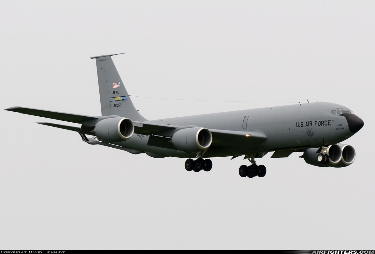 USA - Air Force Boeing KC-135R Stratotanker (717-148) 58-0058 at Mildenhall (MHZ / GXH / EGUN), UK