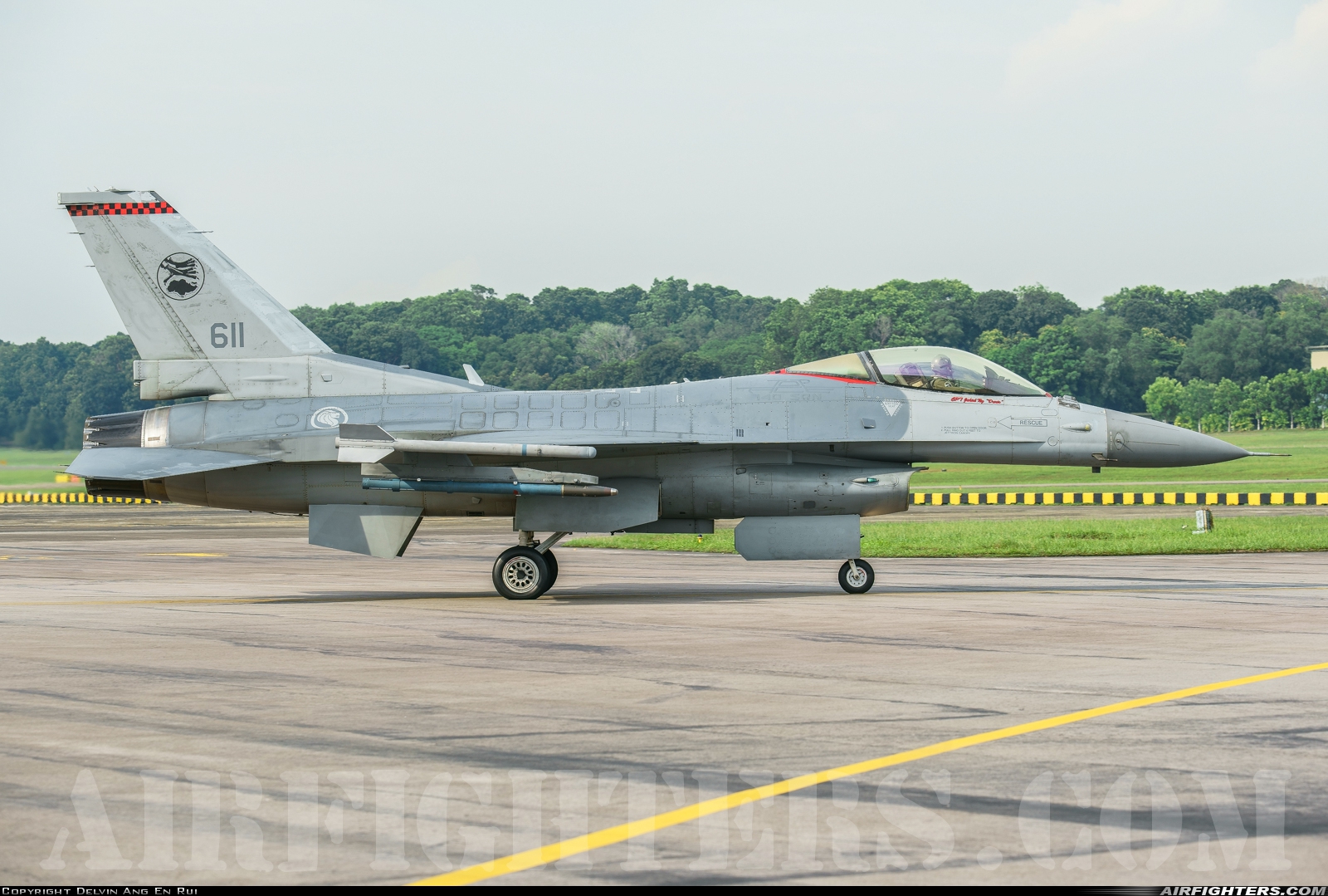 Singapore - Air Force General Dynamics F-16C Fighting Falcon 611 at Paya Lebar (QPG/WSAP), Singapore
