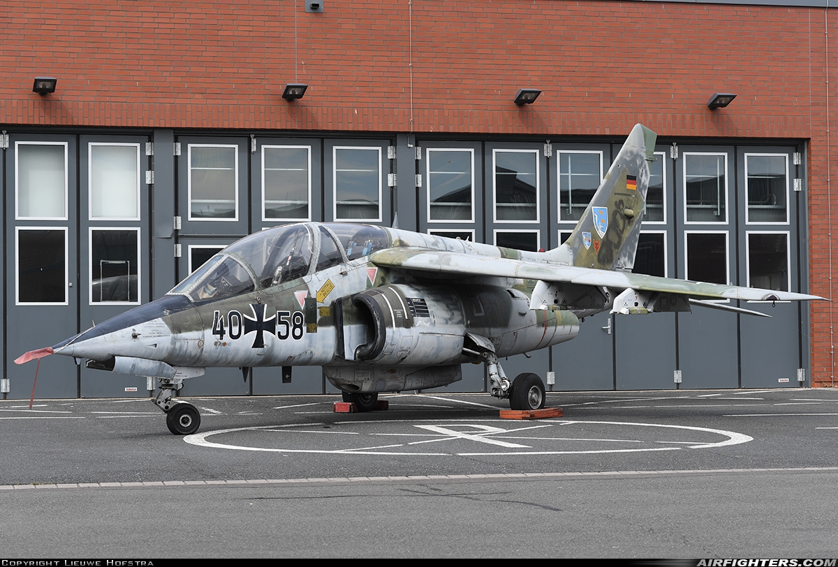 Germany - Air Force Dassault/Dornier Alpha Jet A 40+58 at Buckeburg (- Achum) (ETHB), Germany
