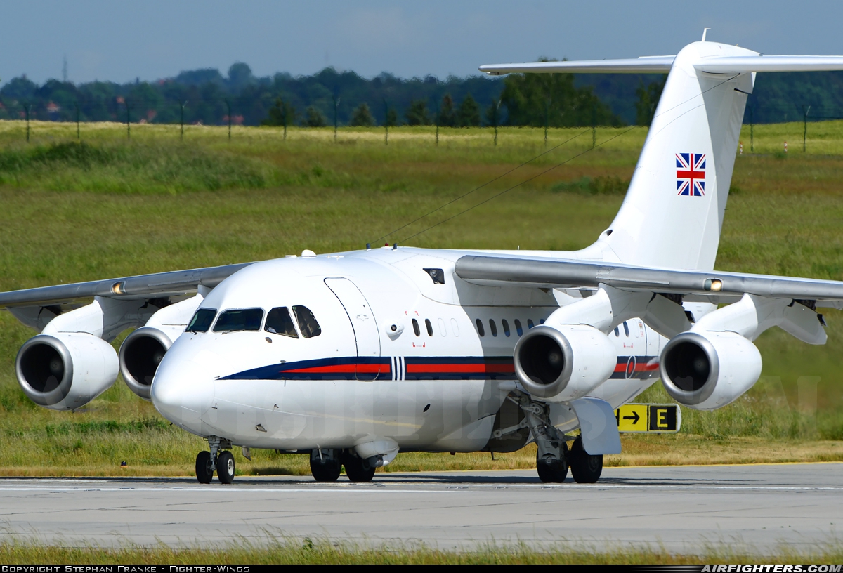 UK - Air Force British Aerospace BAe-146 CC2 (BAe-146-100 Statesman) ZE700 at Dresden (- Klotzsche) (DRS / EDDC), Germany
