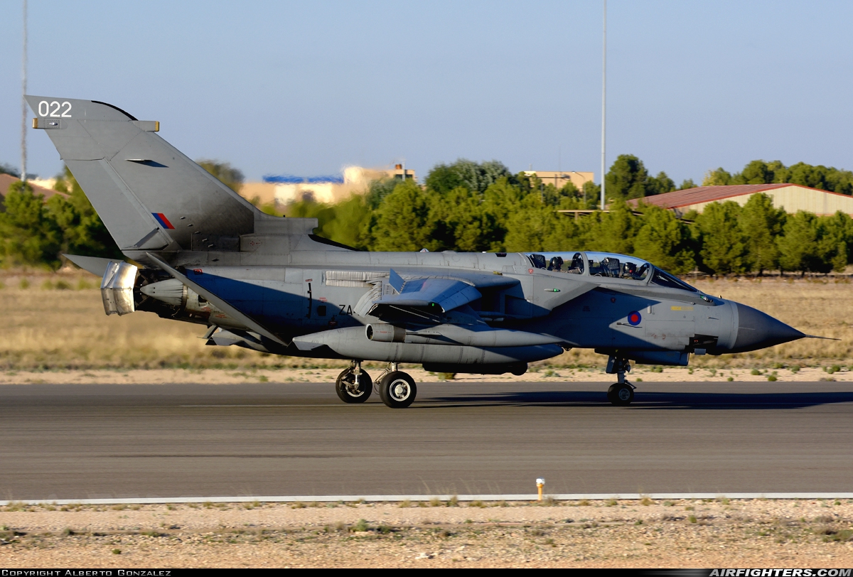 UK - Air Force Panavia Tornado GR4 ZA453 at Albacete (- Los Llanos) (LEAB), Spain