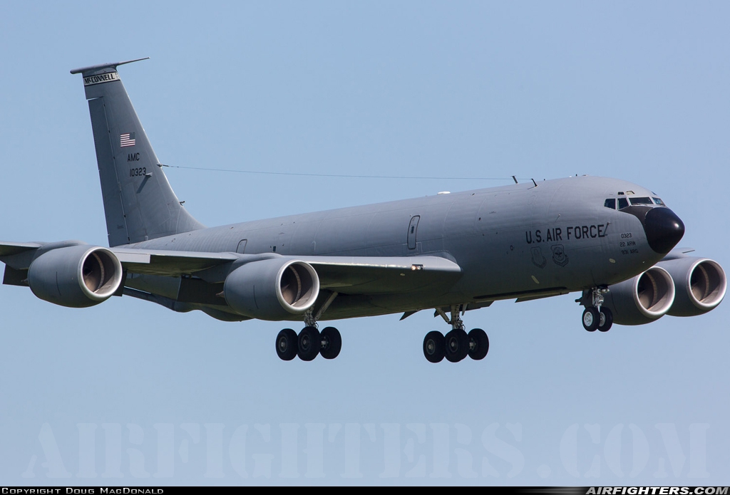 USA - Air Force Boeing KC-135R Stratotanker (717-148) 61-0323 at Mildenhall (MHZ / GXH / EGUN), UK