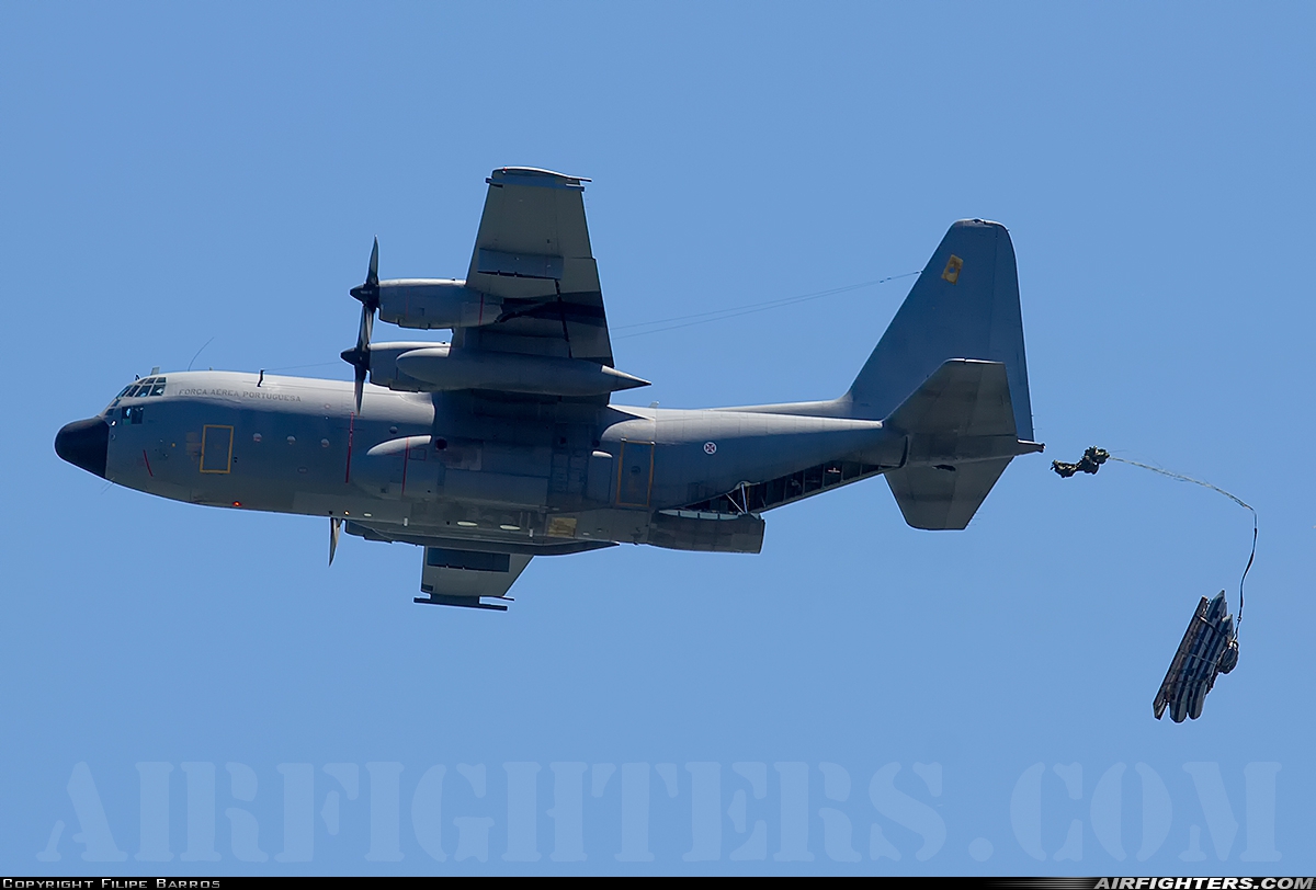 Portugal - Air Force Lockheed C-130H Hercules (L-382) 16804 at Off-Airport - Lisbon, Portugal