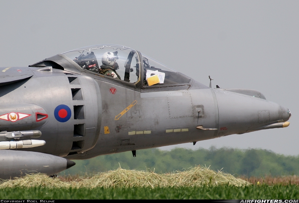 UK - Air Force British Aerospace Harrier GR.7 ZD379 at Florennes (EBFS), Belgium