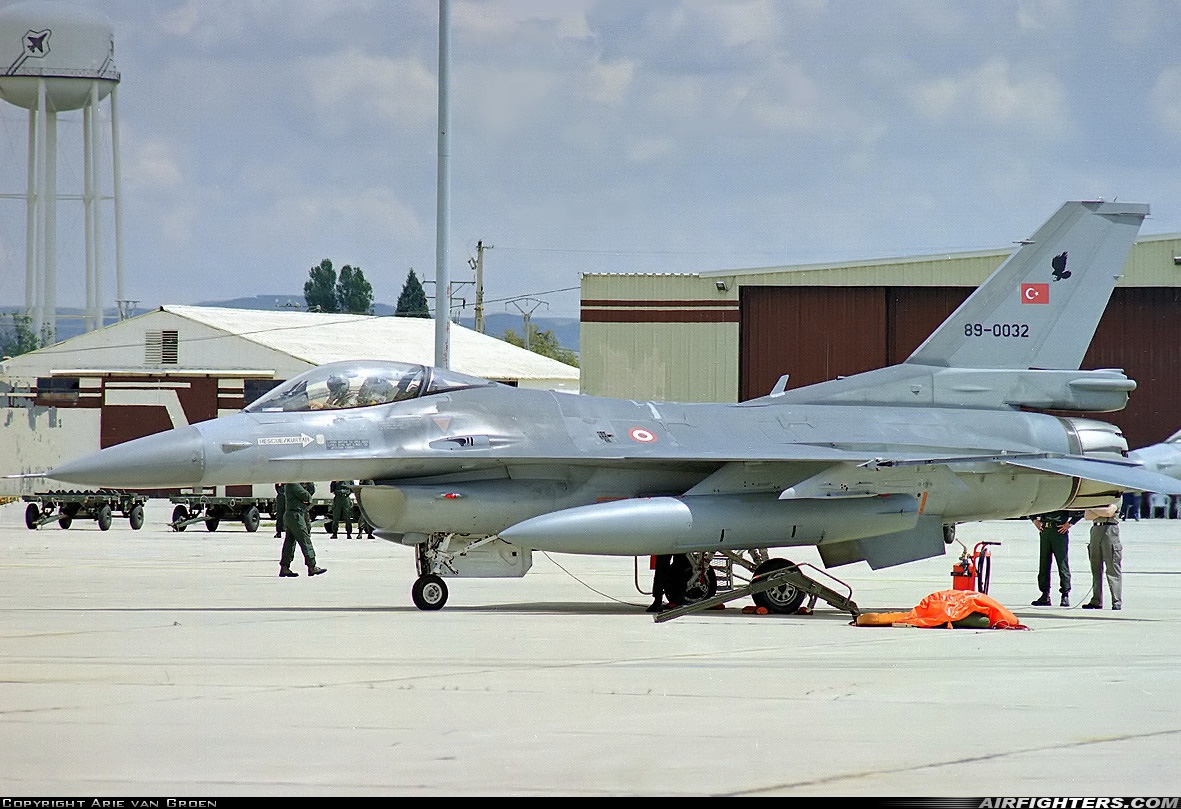 Türkiye - Air Force General Dynamics F-16C Fighting Falcon 89-0032 at Madrid - Torrejon (TOJ / LETO), Spain