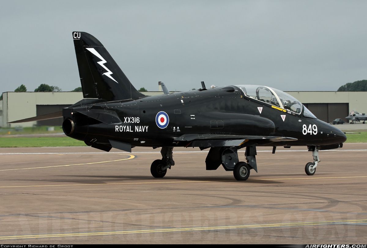 UK - Air Force British Aerospace Hawk T.1A XX316 at Fairford (FFD / EGVA), UK