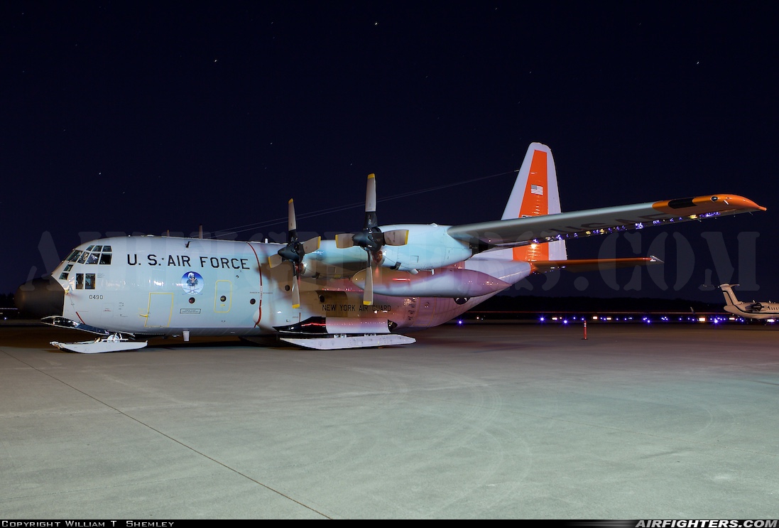 USA - Air Force Lockheed LC-130H Hercules (L-382) 83-0490 at Portland - Int. (PDX / KPDX), USA