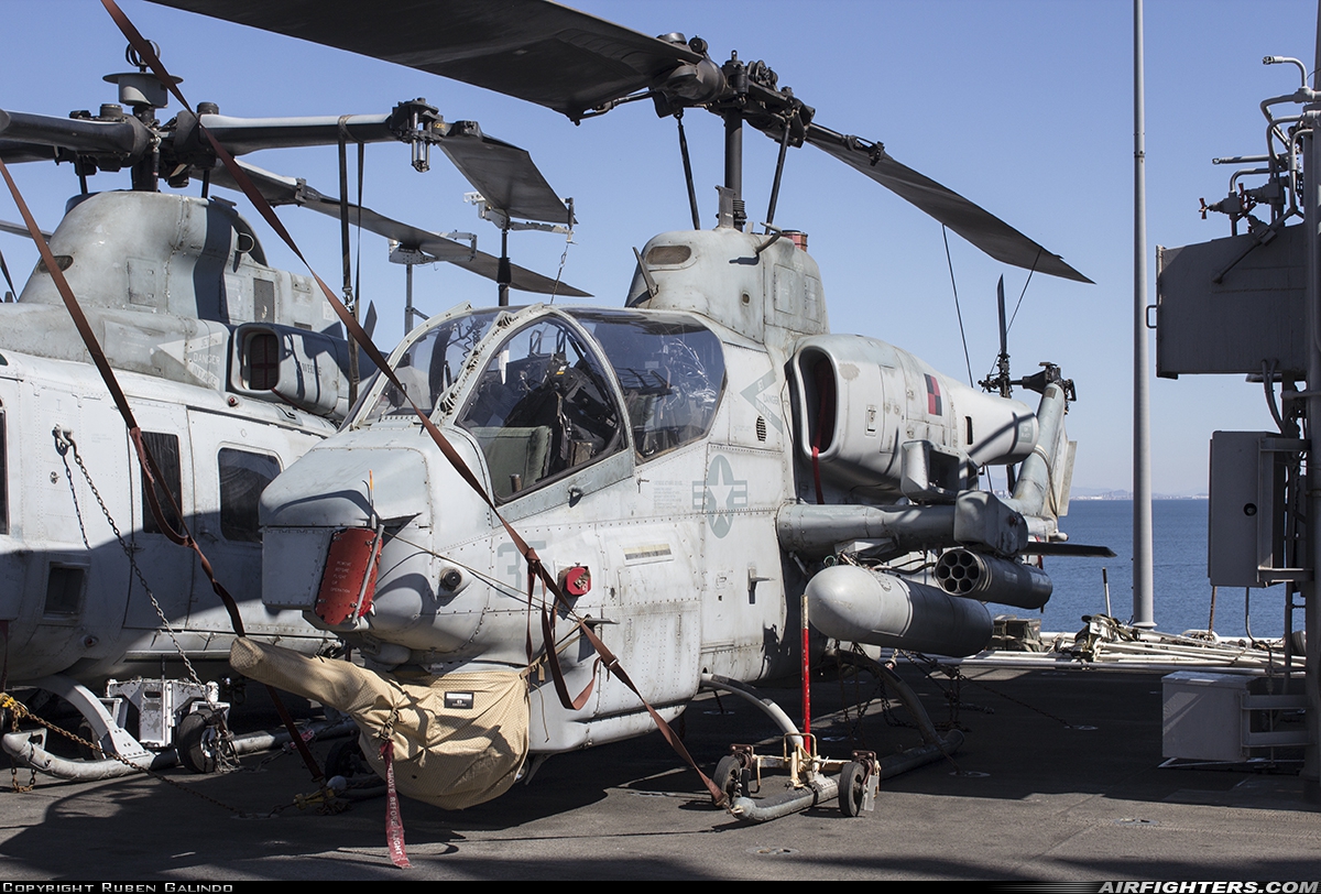USA - Marines Bell AH-1W Super Cobra (209) 163950 at Off-Airport - Valencia, Spain