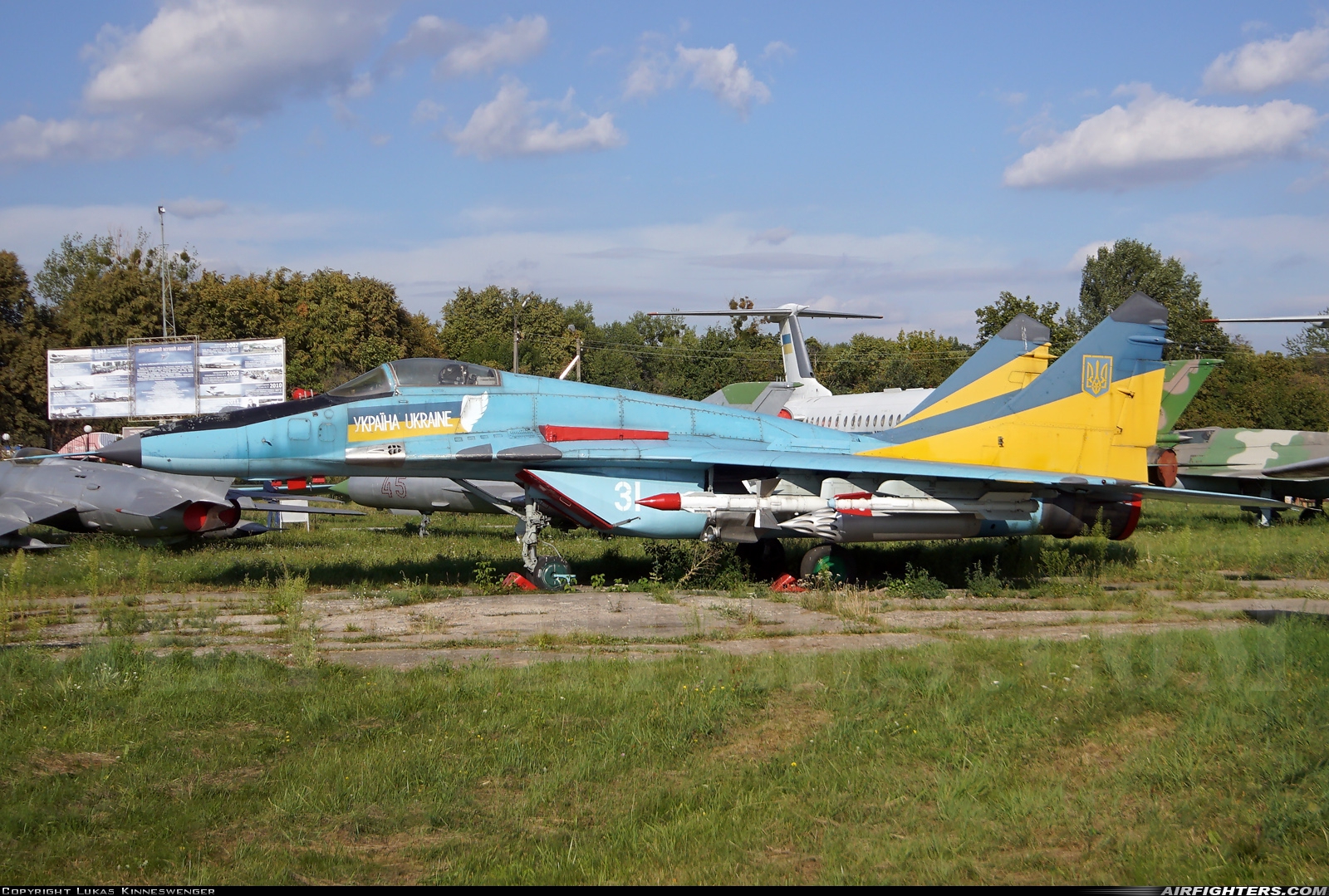 Ukraine - Air Force Mikoyan-Gurevich MiG-29C (9.13) 31 WHITE at Kiev - Zhulyany (IEV / UKKK), Ukraine