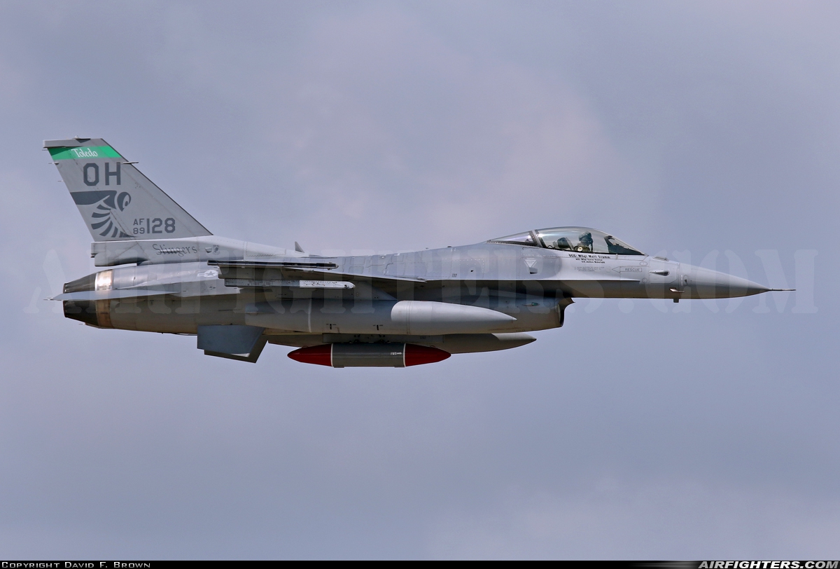 USA - Air Force General Dynamics F-16C Fighting Falcon 89-2128 at Detroit - Willow Run (YIP / KYIP), USA