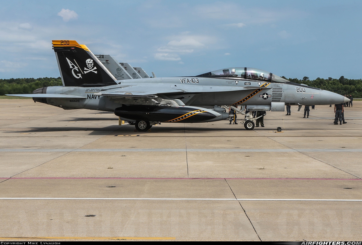 USA - Navy Boeing F/A-18F Super Hornet 166620 at Virginia Beach - Oceana NAS / Apollo Soucek Field (NTU / KNTU), USA