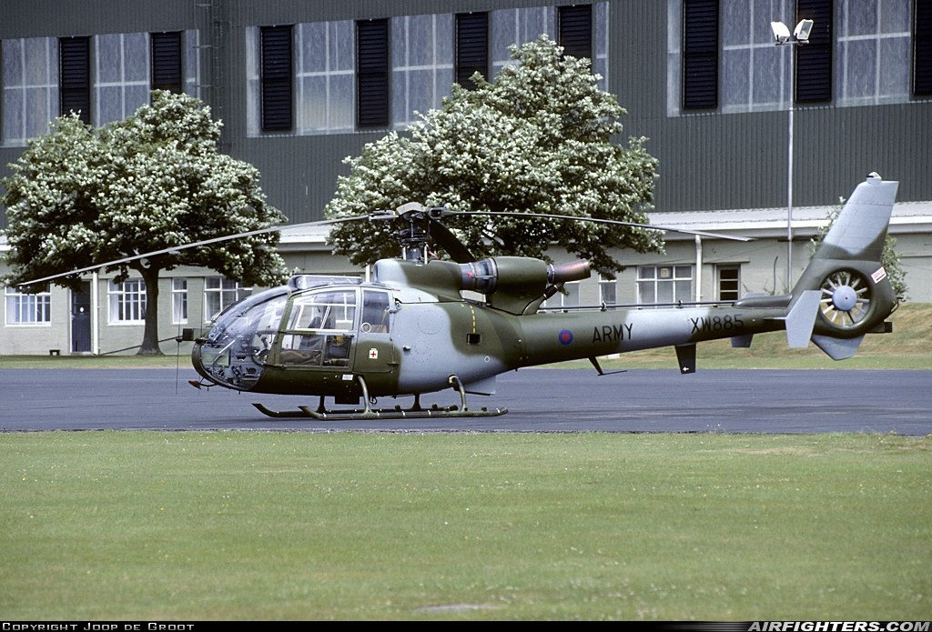 UK - Army Westland SA-341B Gazelle AH1 XW885 at Middle Wallop (EGVP), UK
