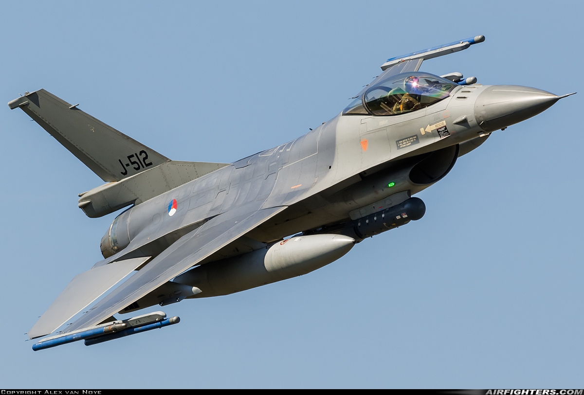 Netherlands - Air Force General Dynamics F-16AM Fighting Falcon J-512 at Breda - Gilze-Rijen (GLZ / EHGR), Netherlands