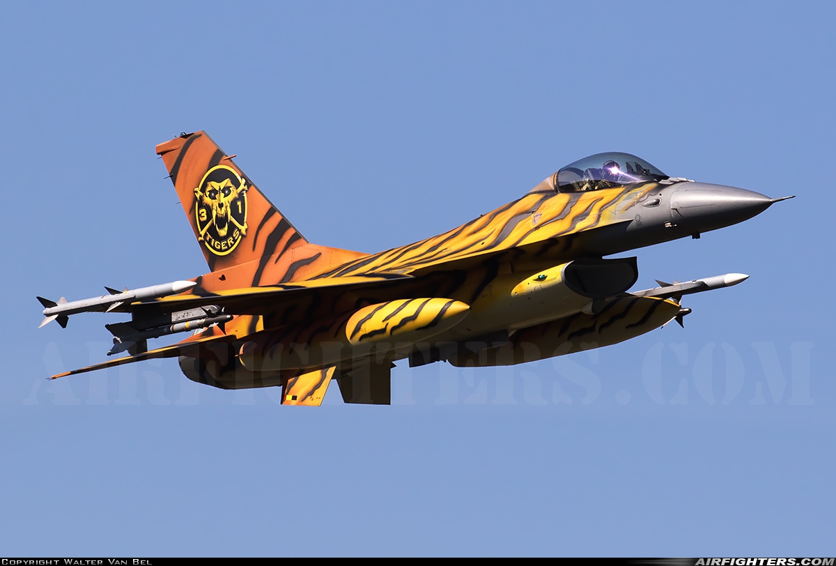 Belgium - Air Force General Dynamics F-16AM Fighting Falcon FA-77 at Breda - Gilze-Rijen (GLZ / EHGR), Netherlands