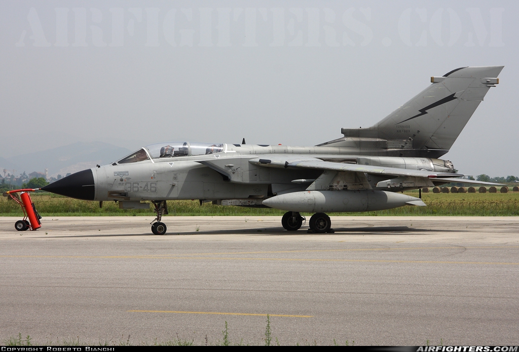 Italy - Air Force Panavia Tornado IDS MM7009 at Ghedi (- Tenente Luigi Olivari) (LIPL), Italy