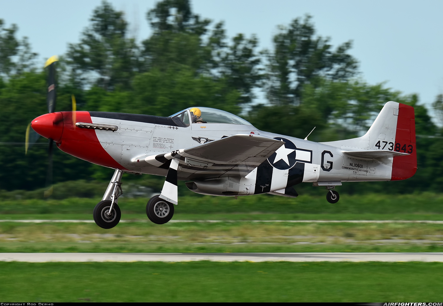 Private - Commemorative Air Force North American P-51D Mustang NL10601 at Brantford (CYFD), Canada
