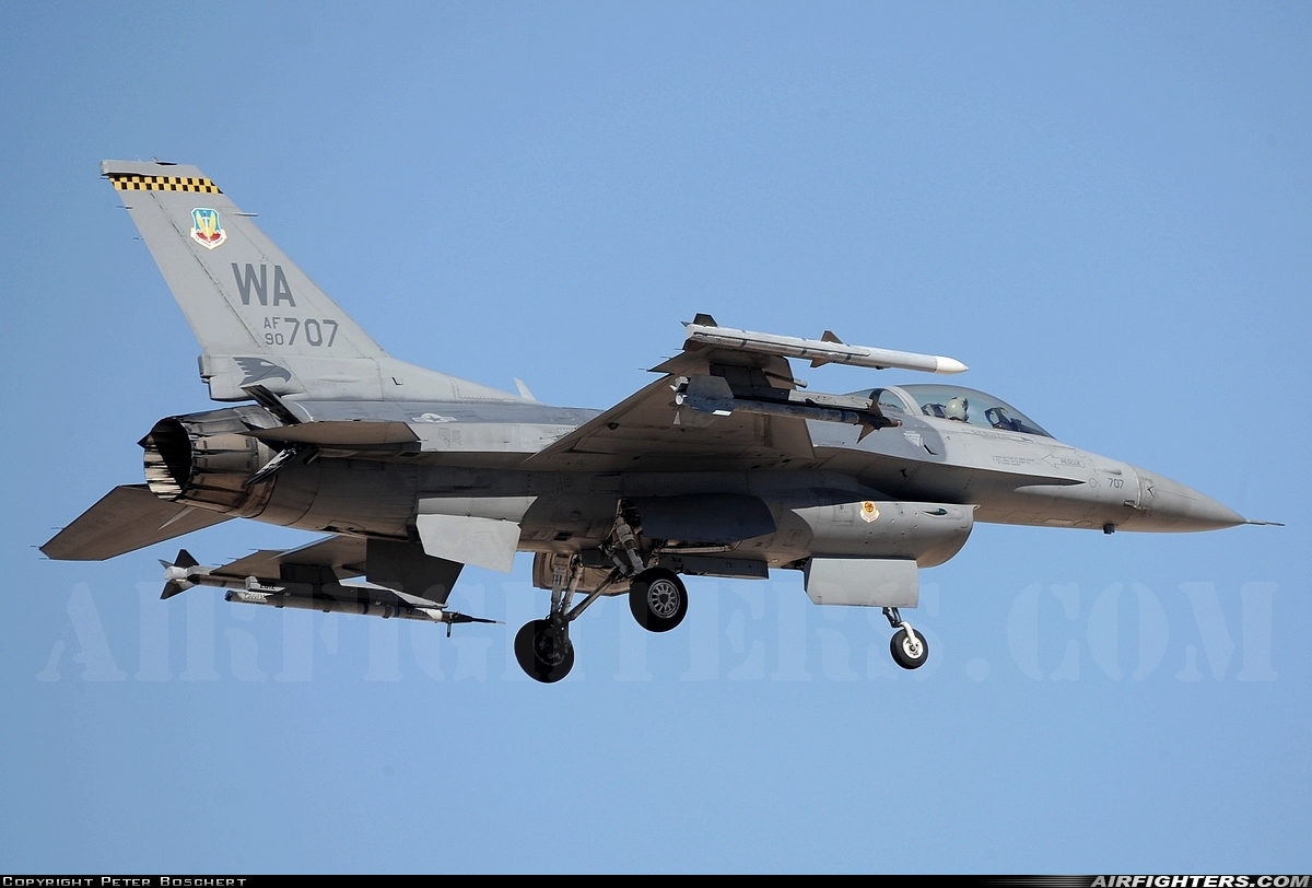 USA - Air Force General Dynamics F-16C Fighting Falcon 90-0707 at Las Vegas - Nellis AFB (LSV / KLSV), USA