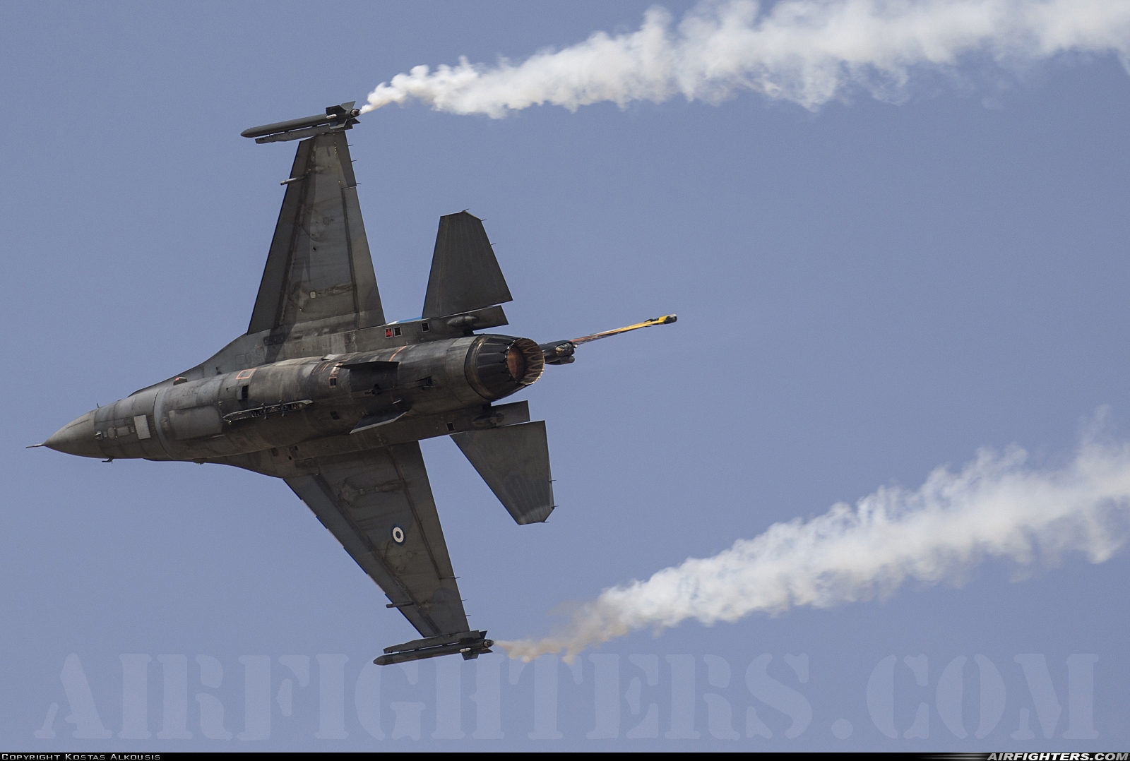 Greece - Air Force General Dynamics F-16C Fighting Falcon 523 at Tanagra (LGTG), Greece