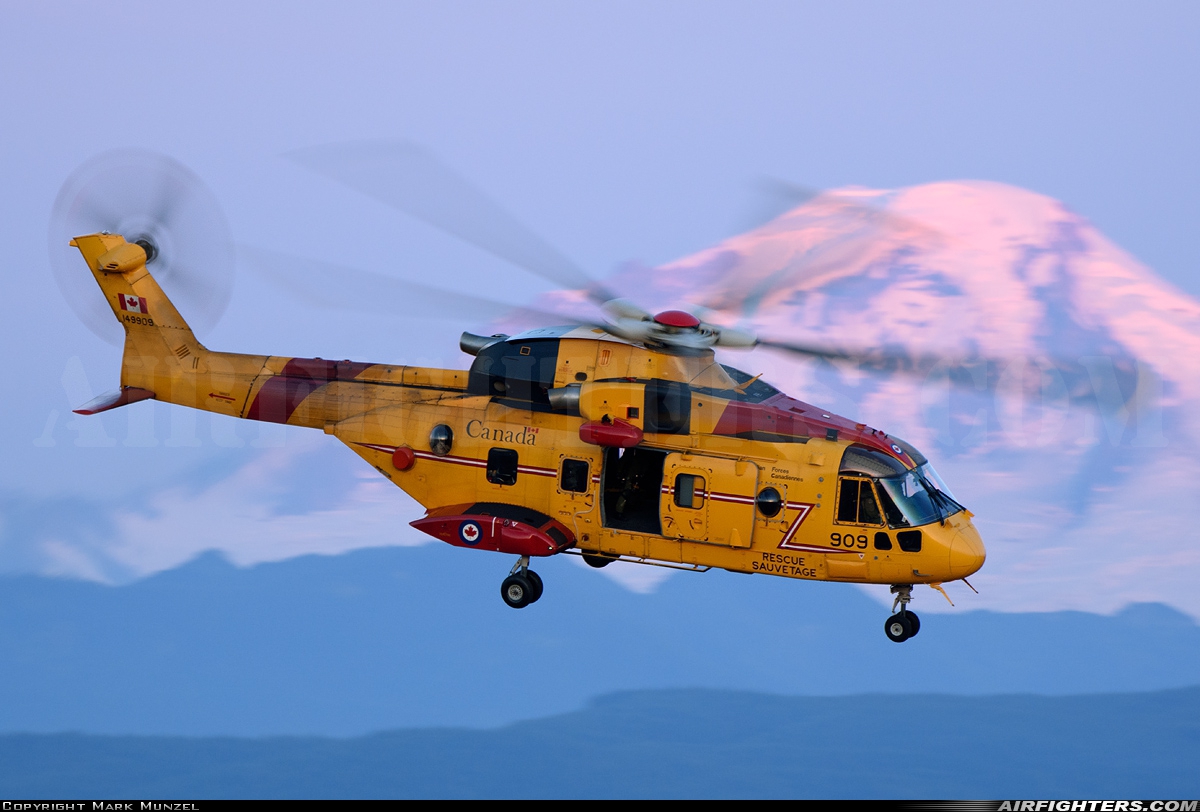 Canada - Air Force AgustaWestland CH-149 Cormorant (Mk511) 149909 at Abbotsford (YXX / CYXX), Canada