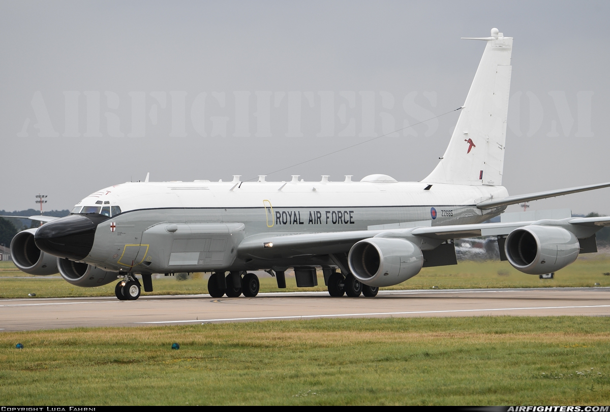 UK - Air Force Boeing RC-135W Rivet Joint (717-158) ZZ665 at Mildenhall (MHZ / GXH / EGUN), UK