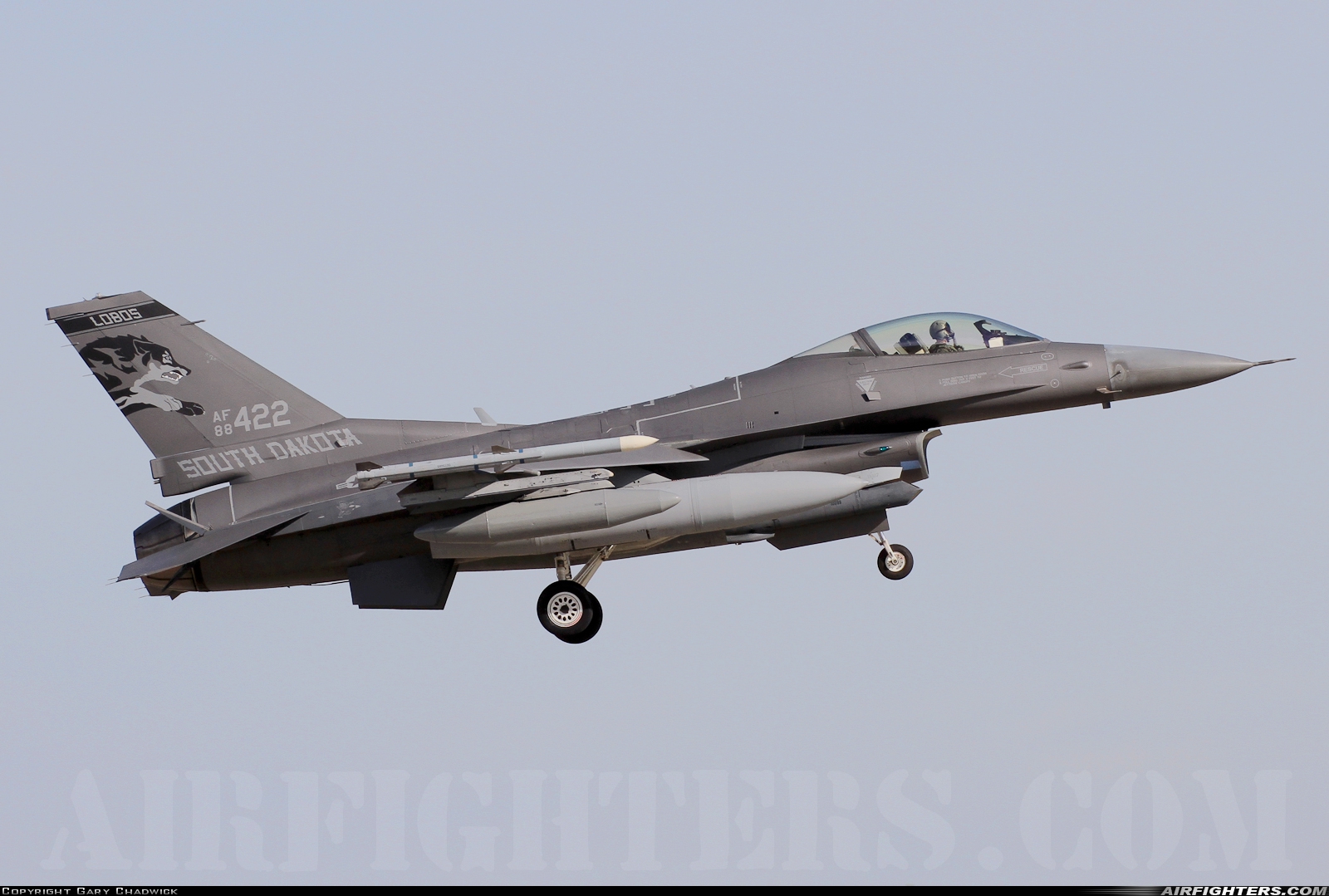 USA - Air Force General Dynamics F-16C Fighting Falcon 88-0422 at Mildenhall (MHZ / GXH / EGUN), UK
