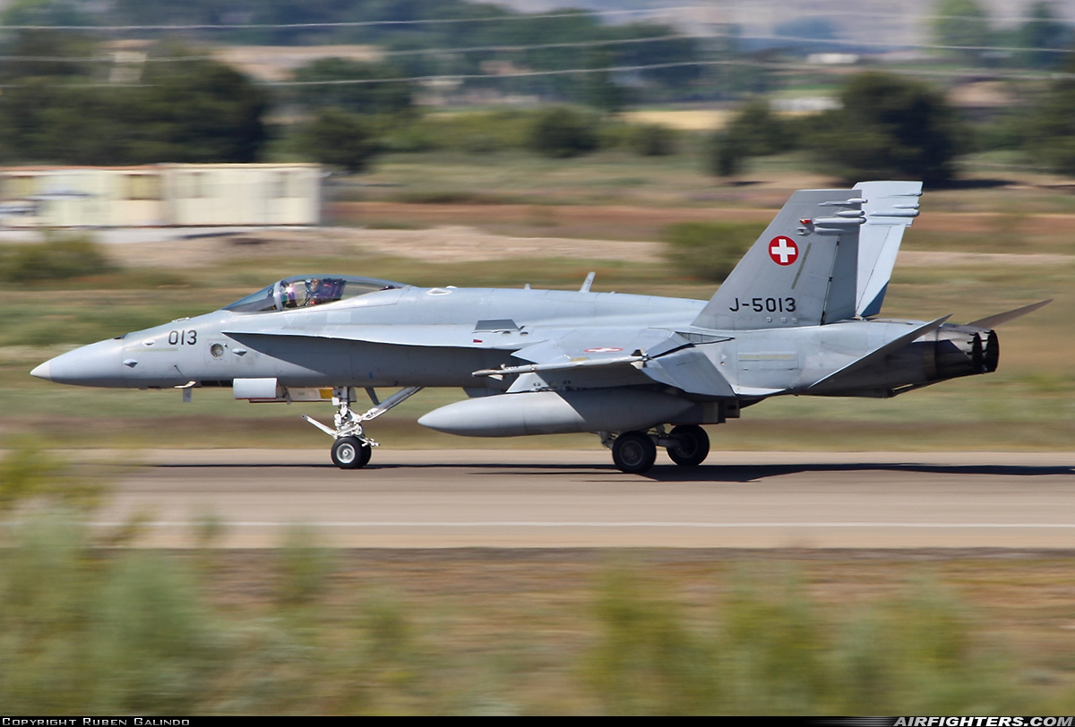 Switzerland - Air Force McDonnell Douglas F/A-18C Hornet J-5013 at Zaragoza (ZAZ / LEZG), Spain