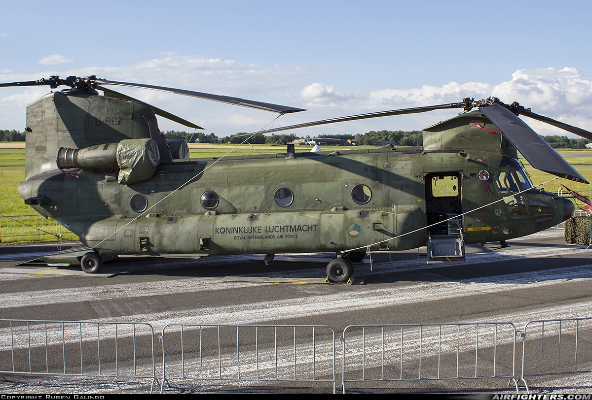 Netherlands - Air Force Boeing Vertol CH-47D Chinook D-667 at Florennes (EBFS), Belgium