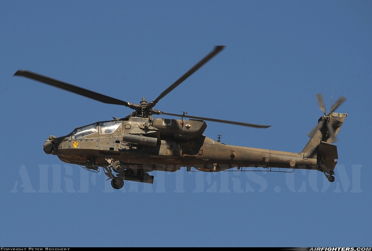 USA - Army McDonnell Douglas AH-64D Apache Longbow 04-05422 at Tucson - Davis-Monthan AFB (DMA / KDMA), USA