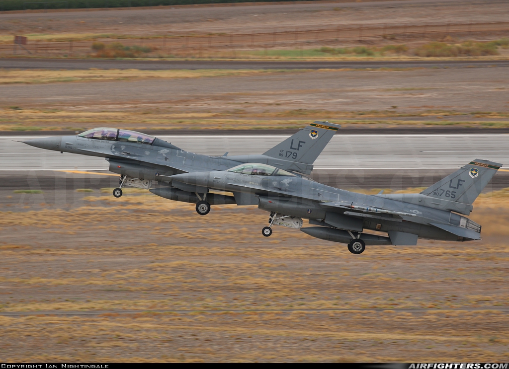USA - Air Force General Dynamics F-16C Fighting Falcon 90-0765 at Glendale (Phoenix) - Luke AFB (LUF / KLUF), USA