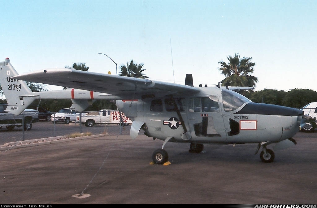 Private Cessna O-2A Skymaster N19GH at Mesa - Falcon Field (MSC / FFZ), USA