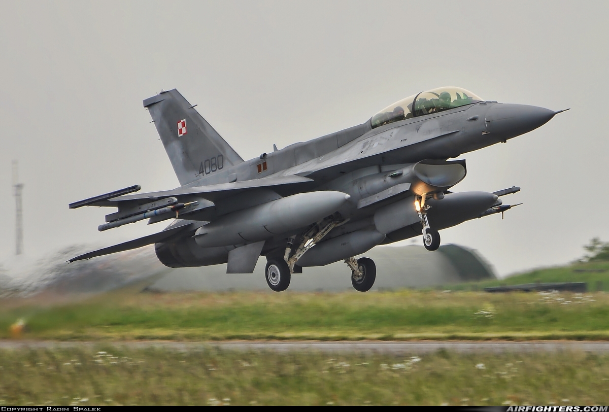 Poland - Air Force General Dynamics F-16D Fighting Falcon 4080 at Cambrai - Epinoy (LFQI), France
