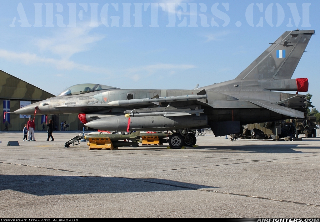 Greece - Air Force General Dynamics F-16C Fighting Falcon 501 at Larissa (LRA / LGLR), Greece