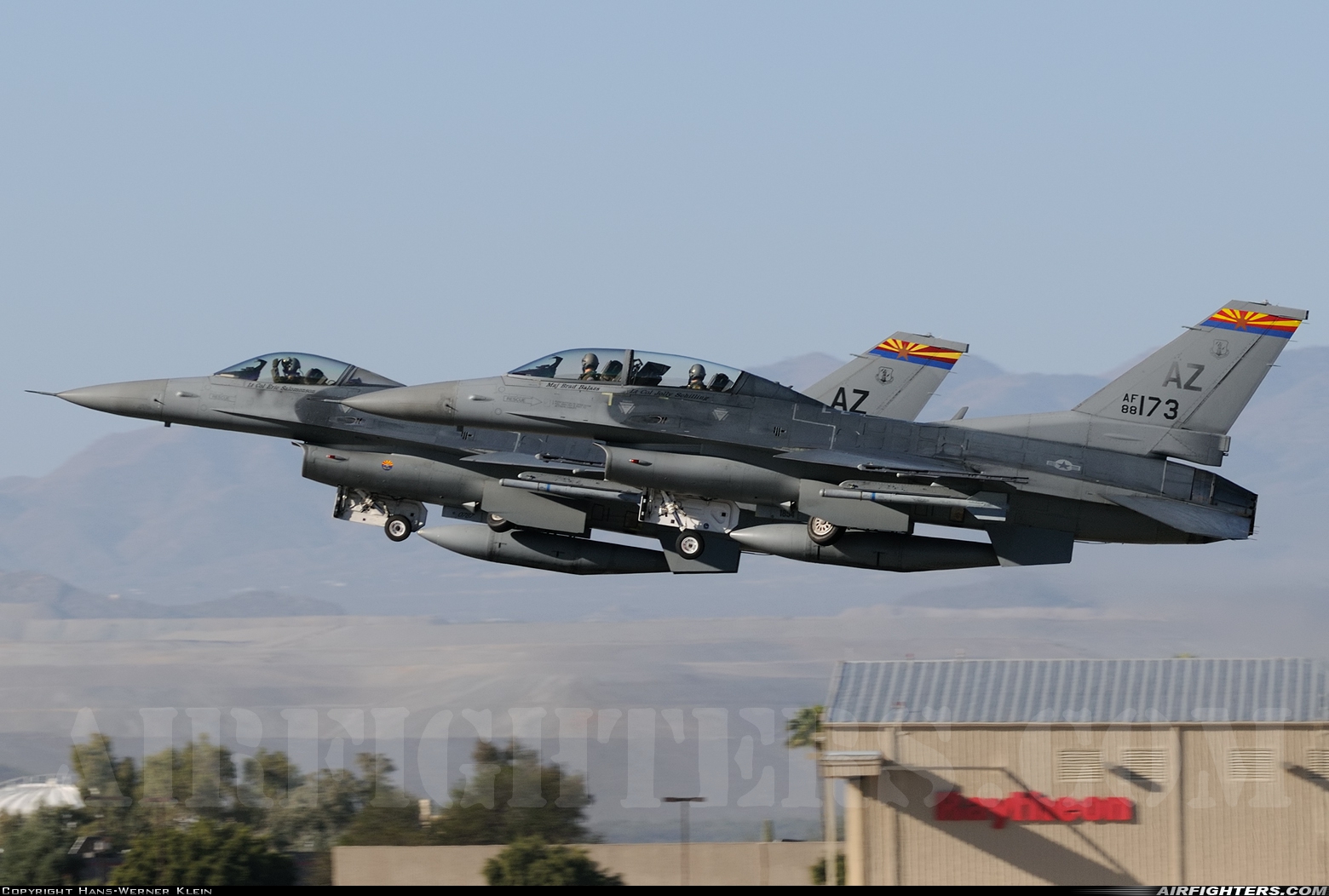 USA - Air Force General Dynamics F-16D Fighting Falcon 88-0173 at Tucson - Int. (TUS / KTUS), USA