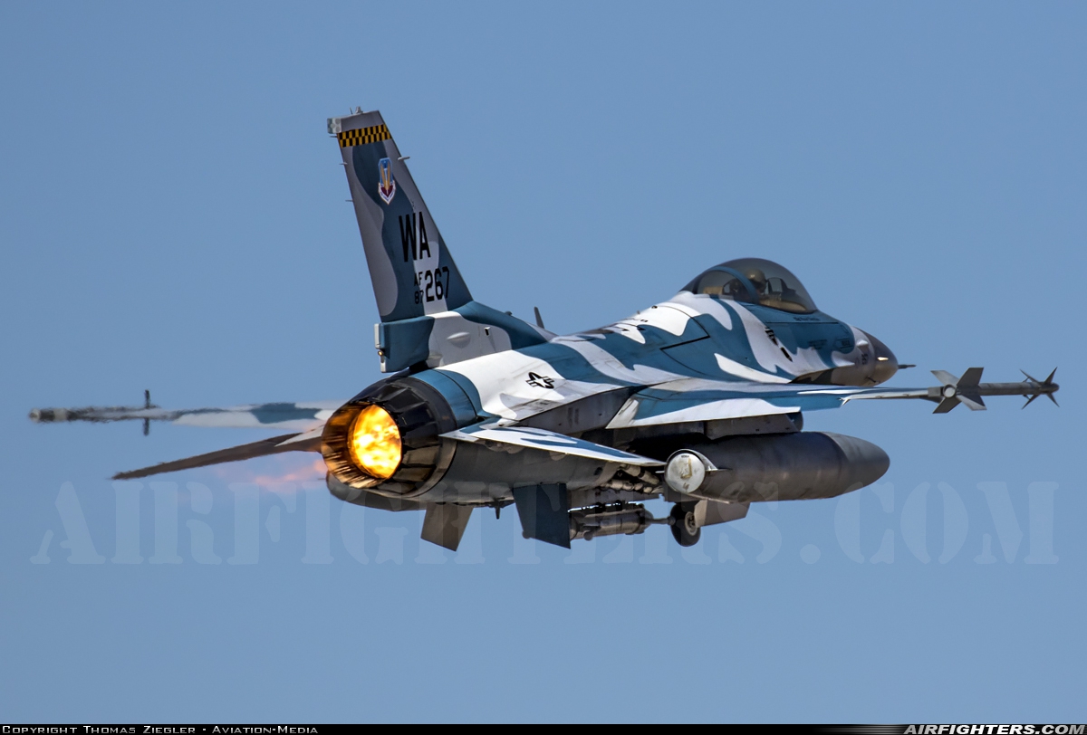 USA - Air Force General Dynamics F-16C Fighting Falcon 87-0267 at Las Vegas - Nellis AFB (LSV / KLSV), USA