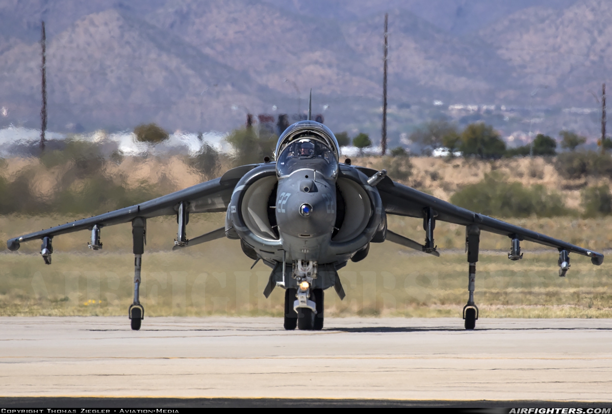 USA - Marines McDonnell Douglas AV-8B Harrier II 164142 at Tucson - Davis-Monthan AFB (DMA / KDMA), USA