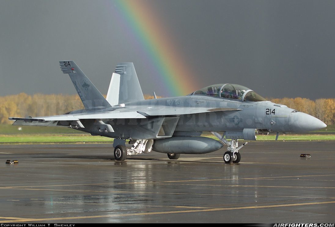 USA - Navy Boeing F/A-18F Super Hornet 166886 at Portland - Int. (PDX / KPDX), USA