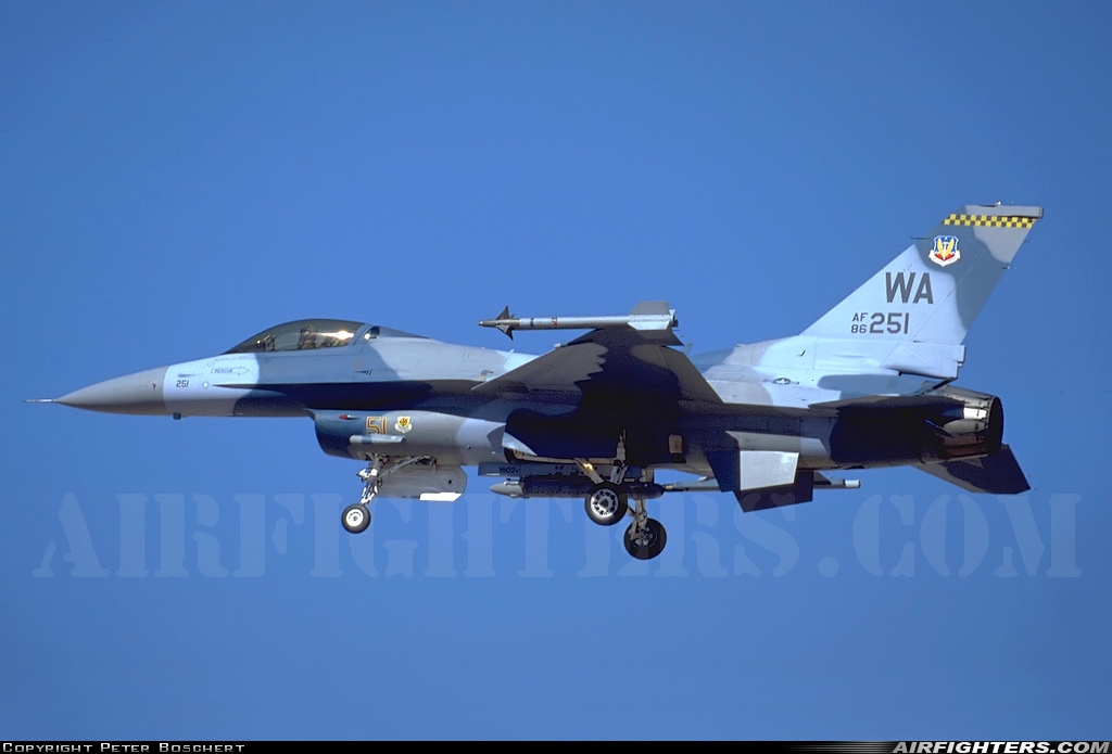 USA - Air Force General Dynamics F-16C Fighting Falcon 86-0251 at Las Vegas - Nellis AFB (LSV / KLSV), USA