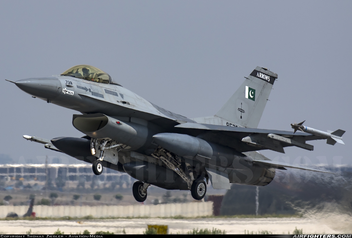 Pakistan - Air Force General Dynamics F-16AM Fighting Falcon 85728 at Konya (KYA / LTAN), Türkiye